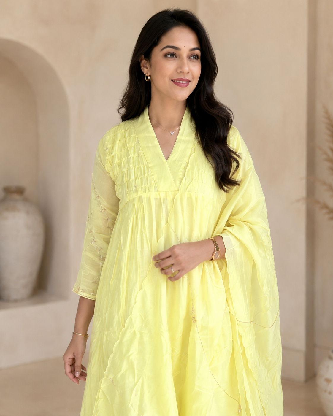 Serene Yellow detail